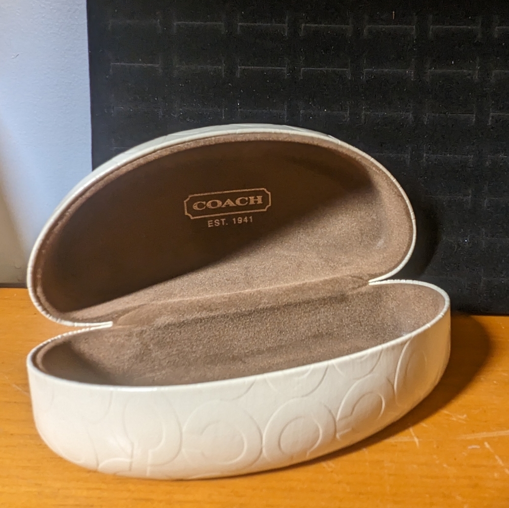 Coach Clamshell "C" Logo Sunglass White Hard Case